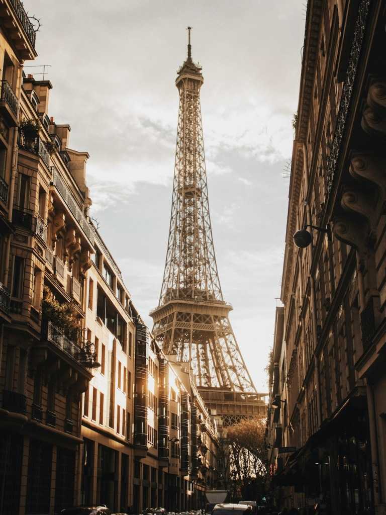 paris 8.jpg - 3:4 small